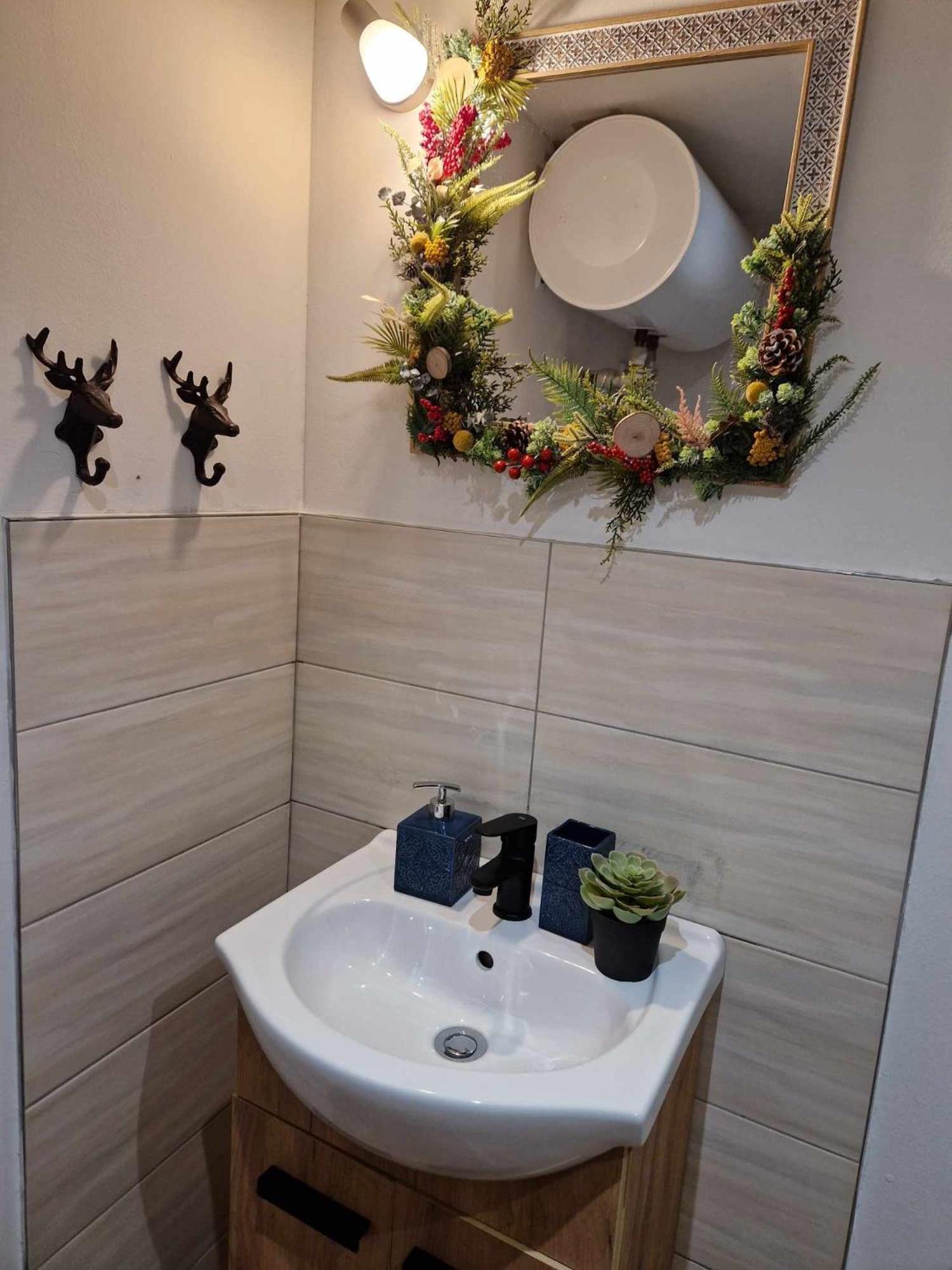 Chata Jeleni Drevenice S Vlastni Virivkou Horni Halze ภายนอก รูปภาพ